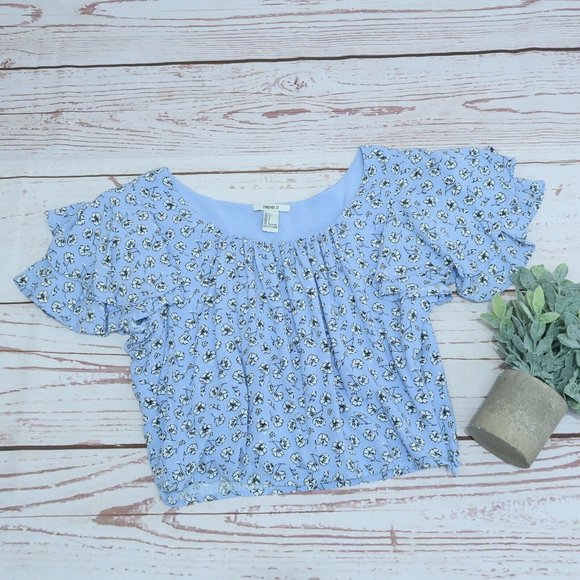 Forever 21 Floral Off Shoulder Crop Top in White and Blue Large - Picture 1 of 10